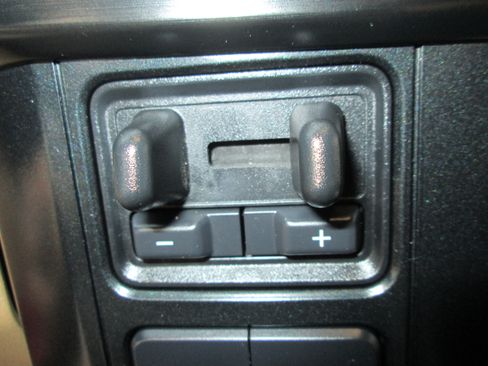 Used 2023 Ford F250 4x4 Crew Cab Lariat image 20