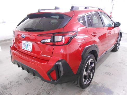 Used 2024 Subaru Crosstrek 2.5i Limited image 4