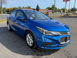 Used 2016 Chevrolet Cruze LT image 1