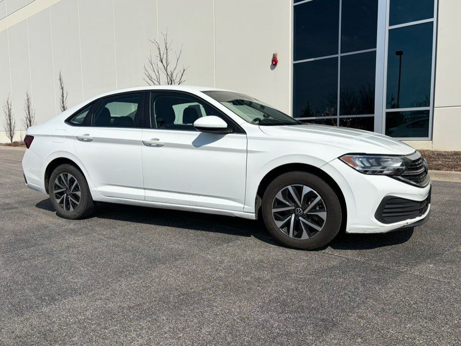 Used 2022 Volkswagen Jetta S FWD image 1