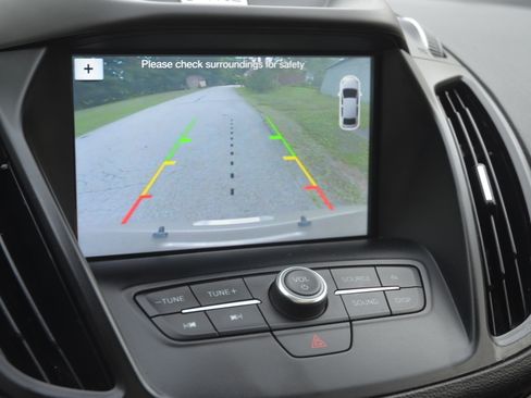 Used 2018 Ford Escape 4WD SEL image 18