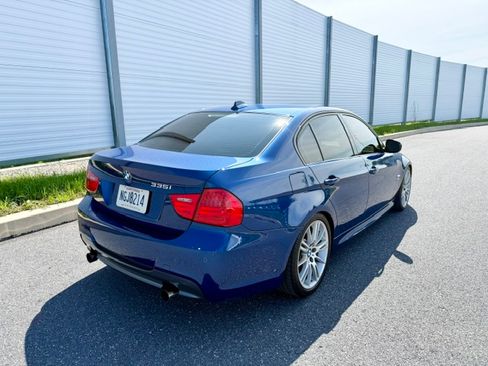 Used 2010 BMW 335i xDrive Sedan AWD/4WD image 1