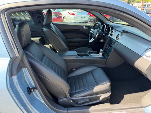 Used 2005 Ford Mustang GT Premium Coupe 2D RWD image 14