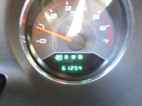 Used 2011 Dodge Avenger Mainstreet FWD image 20