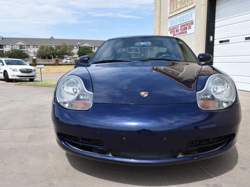 Used 2001 Porsche 911 Coupe RWD image 12