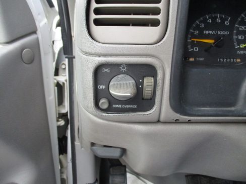 Used 1998 GMC Sierra 2500 Classic SL image 41