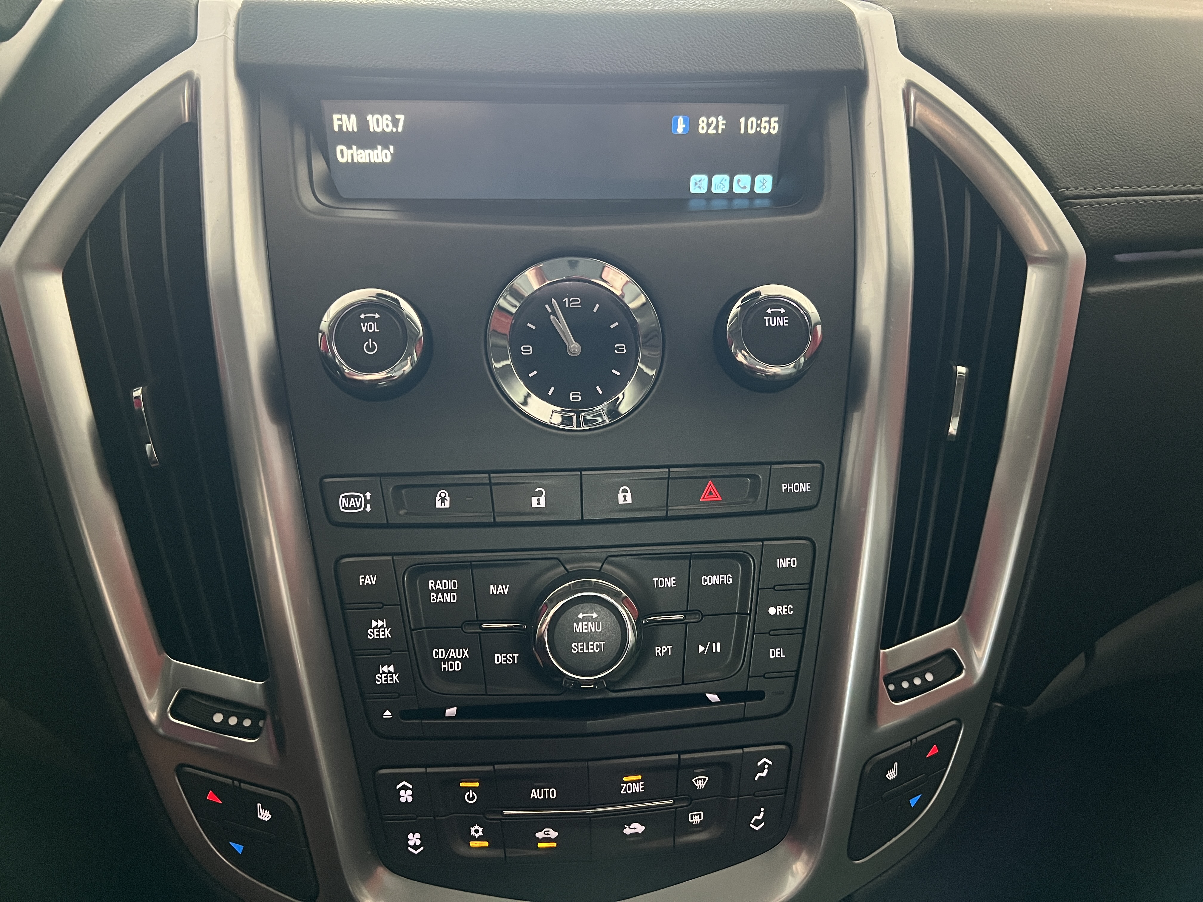 Used 2010 Cadillac SRX AWD Performance image 26