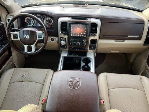 Used 2015 RAM 1500 Laramie image 3