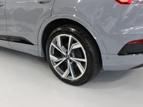Used 2024 Audi Q4 e-tron quattro Premium Plus Sportback AWD/4WD image 12