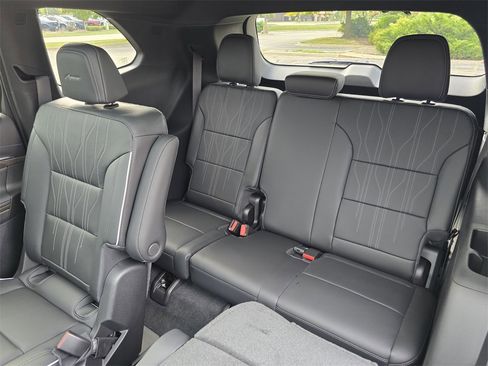 New 2026 Buick Enclave Avenir image 26