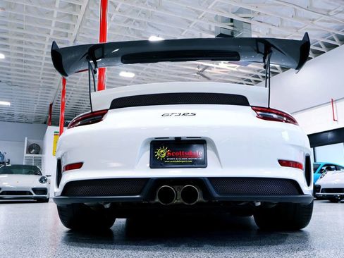 Used 2019 Porsche 911 GT3 RS RWD image 18