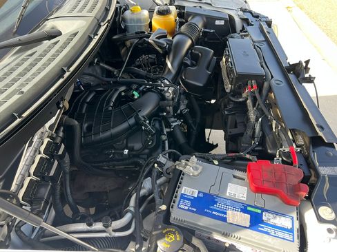 Used 2014 Ford F150 4x4 Regular Cab image 13