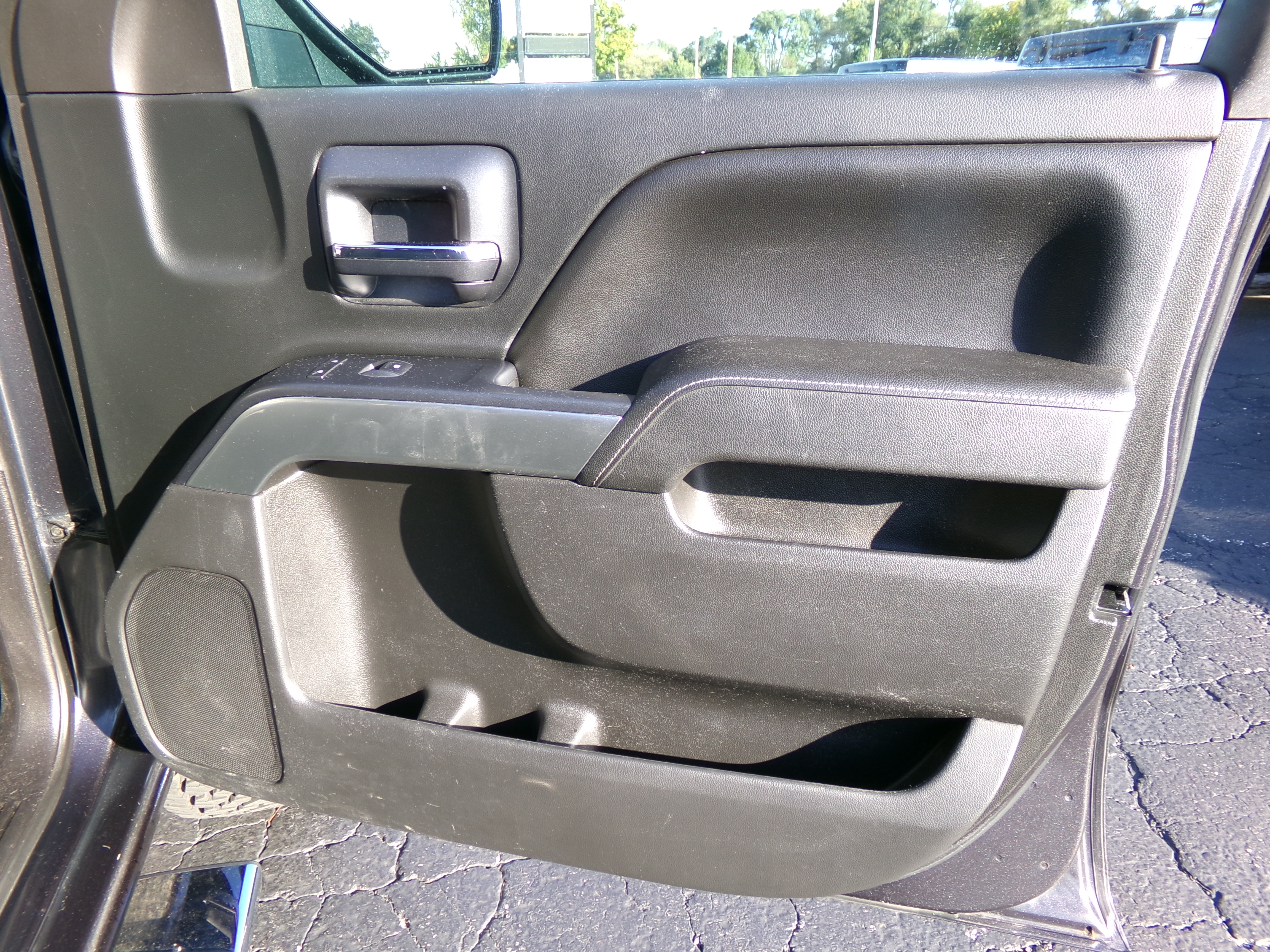 Used 2015 Chevrolet Silverado 1500 4x4 Double Cab LT image 17
