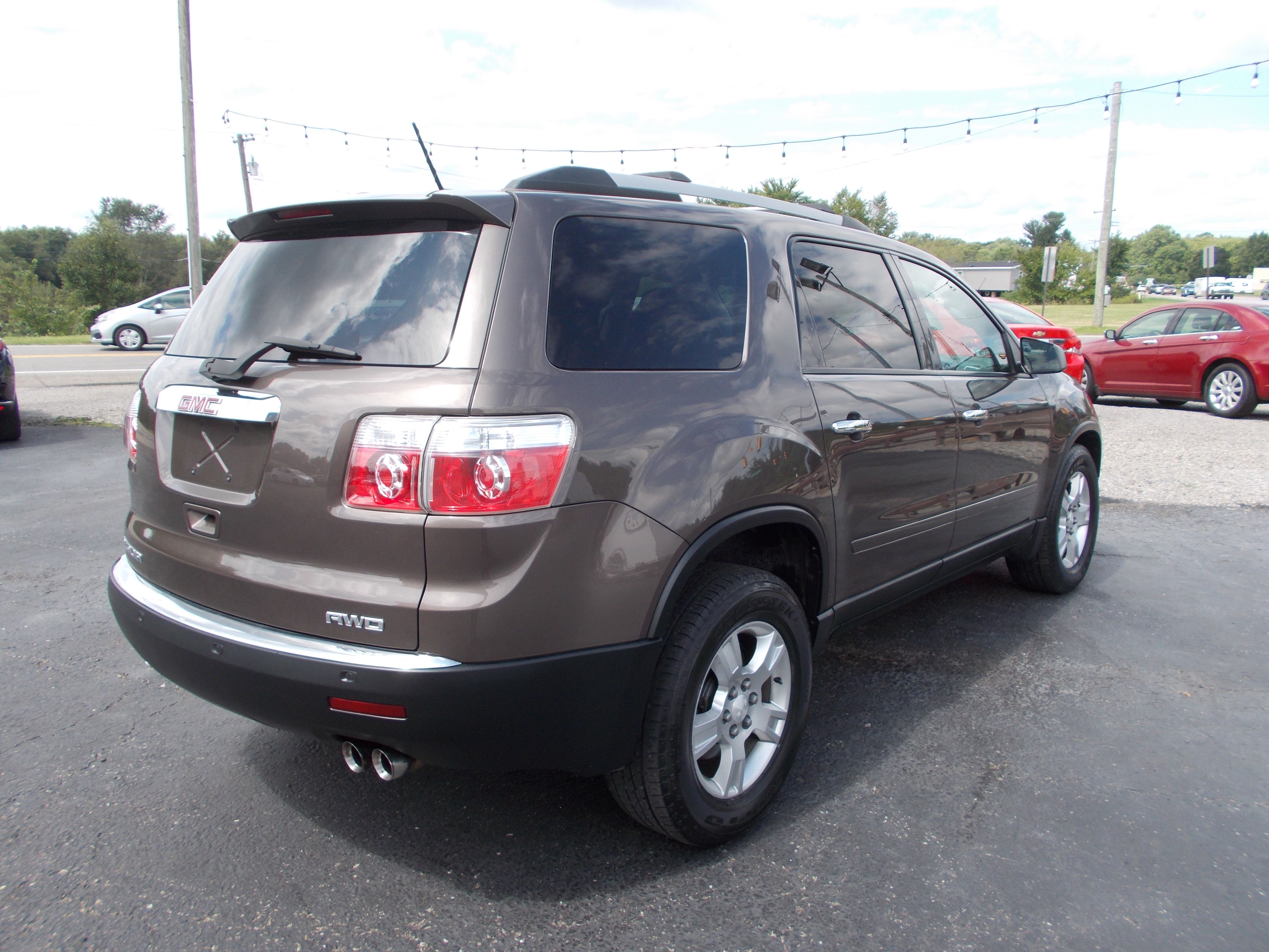 Used 2012 GMC Acadia AWD SLE image 5