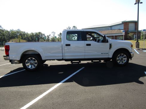 Used 2021 Ford F250 XL image 7