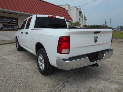 Used 2020 RAM 1500 Tradesman RWD image 5