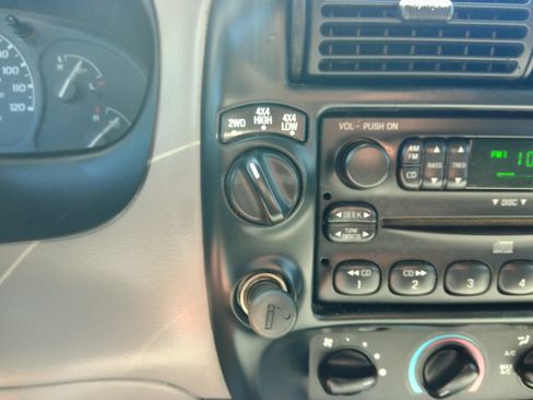 Used 2000 Ford Ranger 4x4 SuperCab XLT image 55