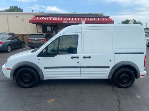 Used 2013 Ford Transit Connect XLT image 1