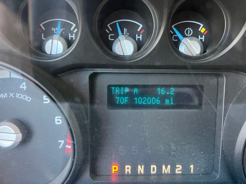 Used 2011 Ford F250 4x4 SuperCab Super Duty image 9