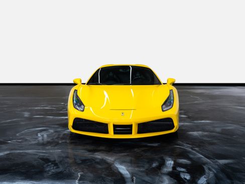 Used 2017 Ferrari 488 Spider image 2