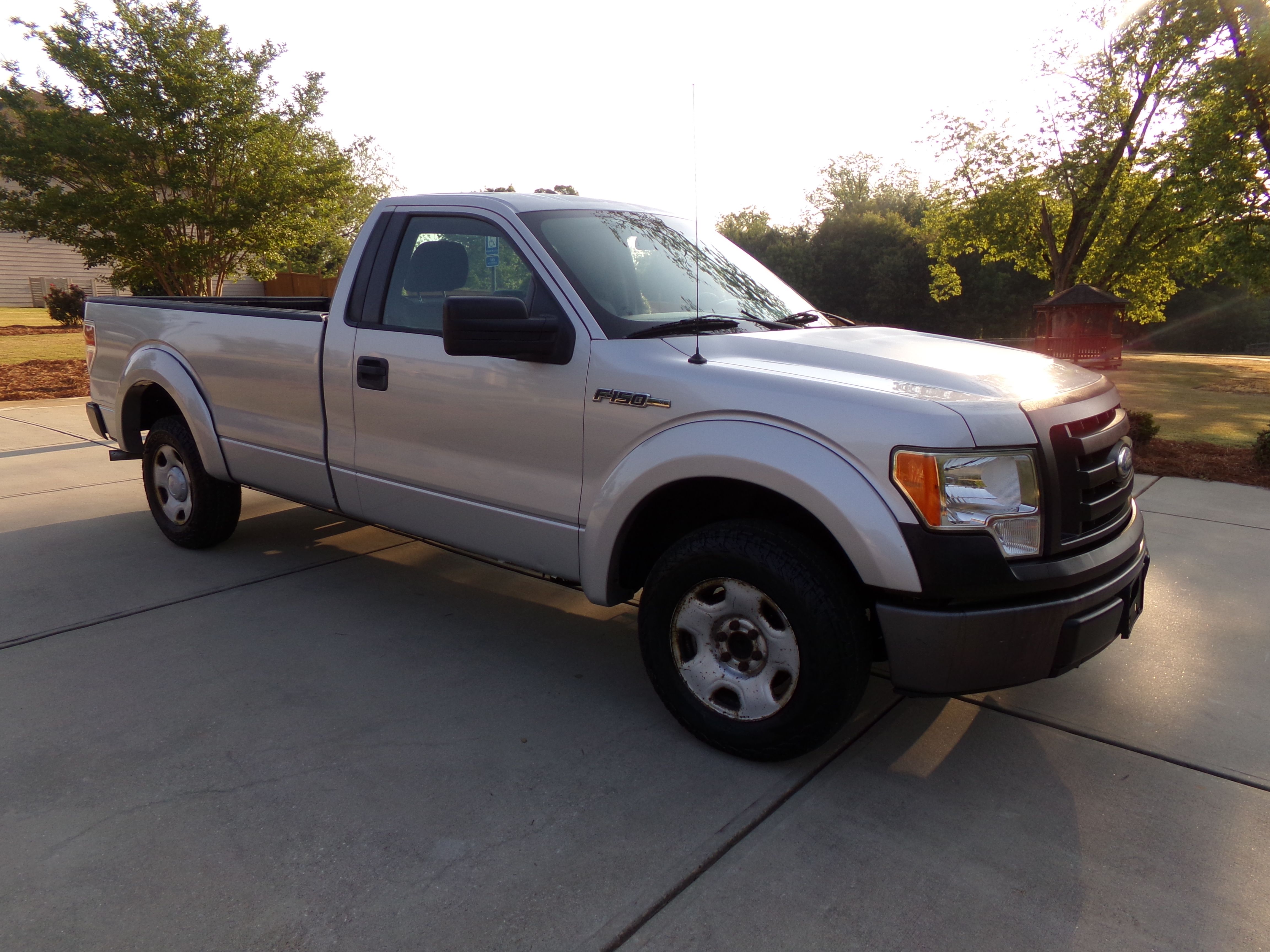 Used 2009 Ford F150 2WD Regular Cab XL image 7