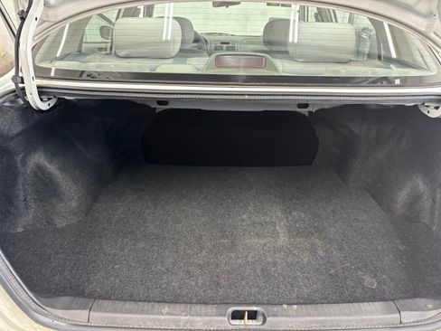 Used 1999 Toyota Corolla VE image 16