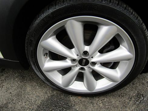 Used 2011 MINI Cooper S image 12