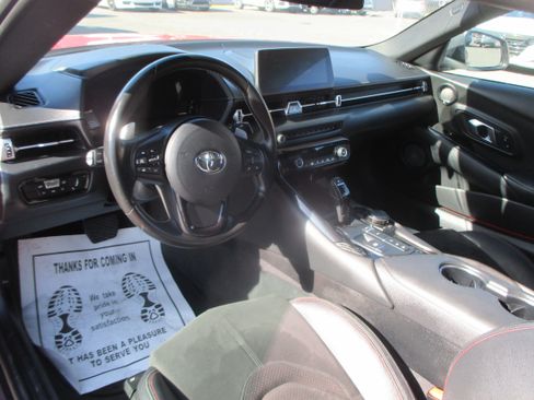 Used 2021 Toyota Supra Premium RWD image 11