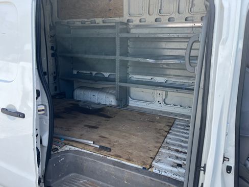 Used 2016 Nissan NV 2500 SV image 10