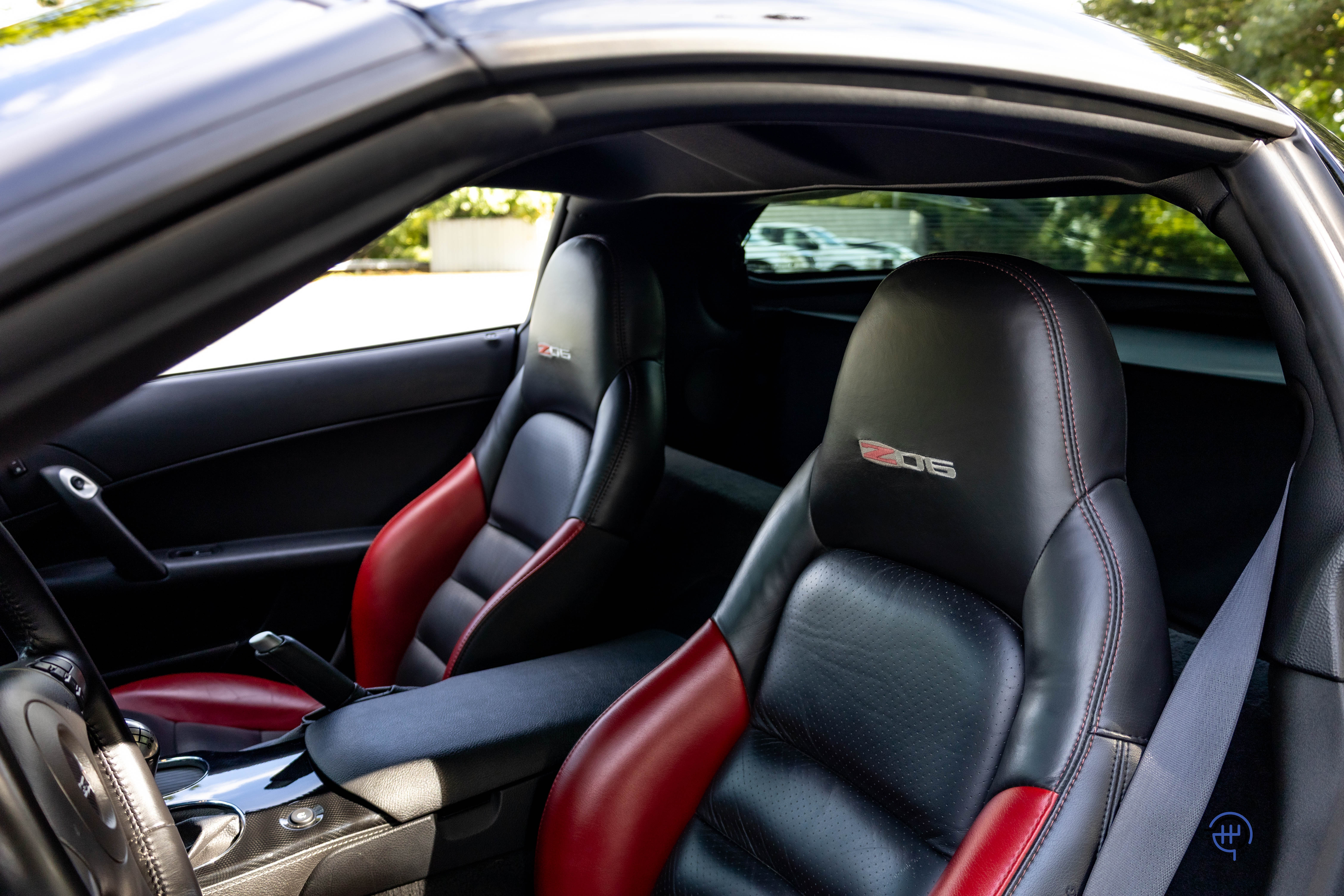 Used 2008 Chevrolet Corvette Z06 Coupe w/ 2LZ RWD image 37