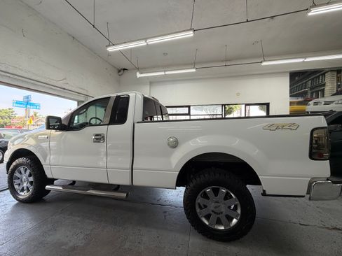 Used 2005 Ford F150 4x4 Regular Cab XL image 3