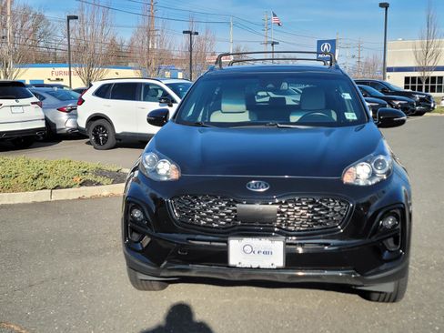Used 2021 Kia Sportage S image 2
