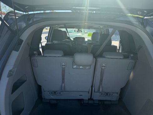 Used 2014 Honda Odyssey EX-L image 7