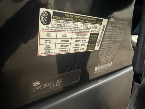 Used 2016 Land Rover Range Rover Sport HSE image 25