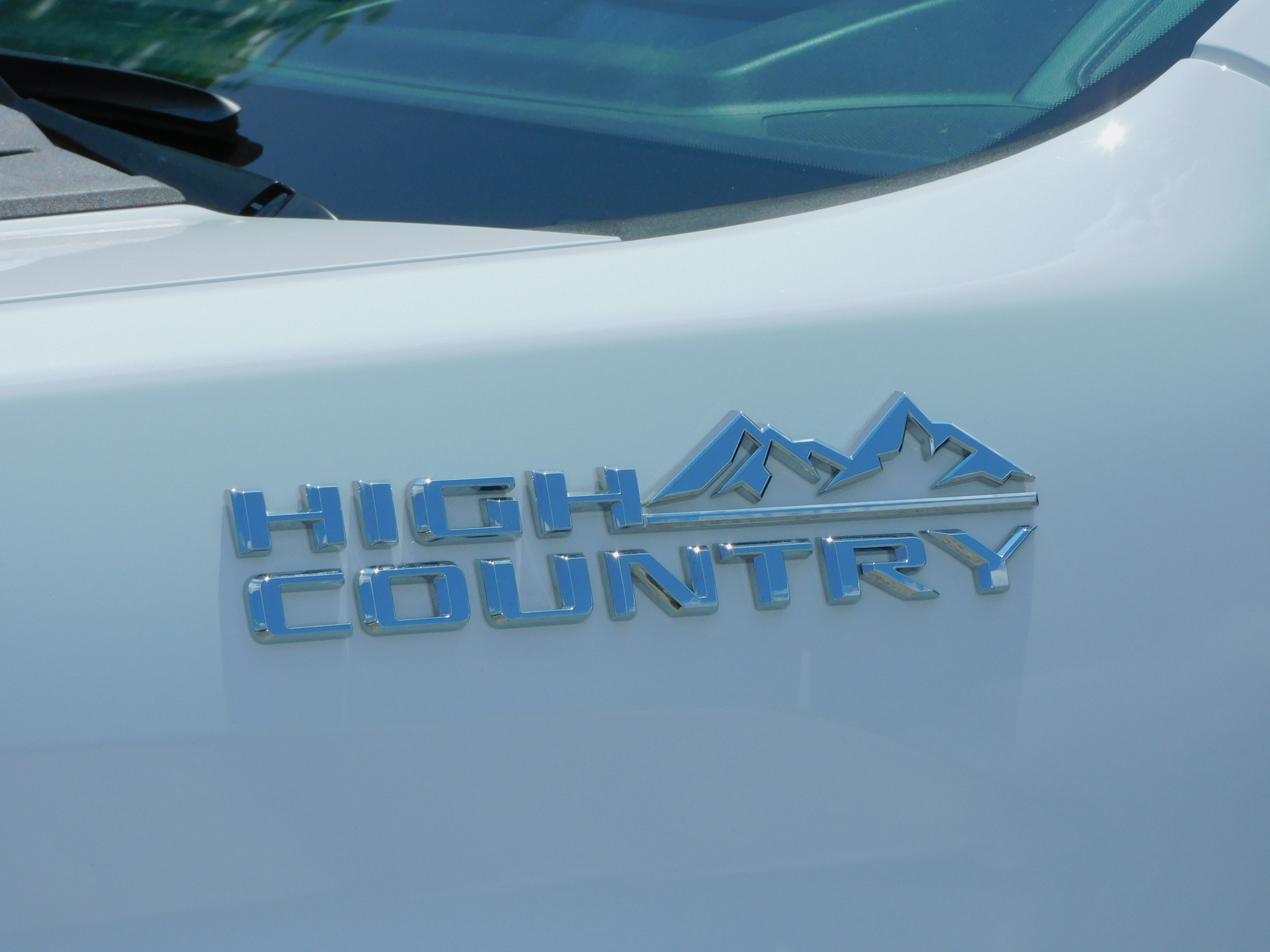 Used 2024 Chevrolet Silverado 3500 4x4 Crew Cab High Country image 16