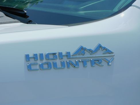 Used 2024 Chevrolet Silverado 3500 4x4 Crew Cab High Country image 16