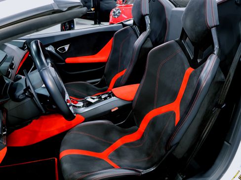 Used 2017 Lamborghini Huracan LP 580-2 image 23