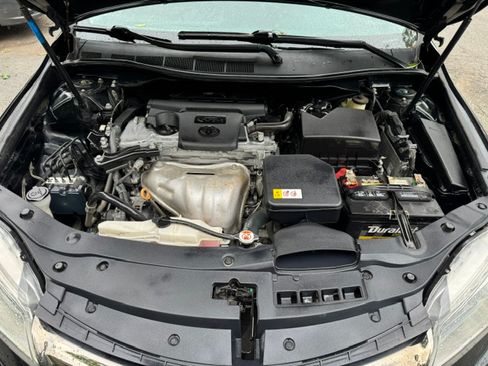 Used 2017 Toyota Camry SE Sedan FWD image 19