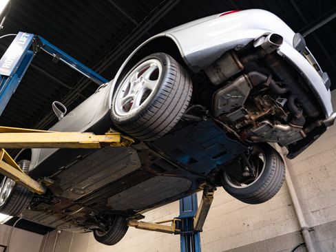 Used 1997 Porsche 911 Carrera 4S image 74