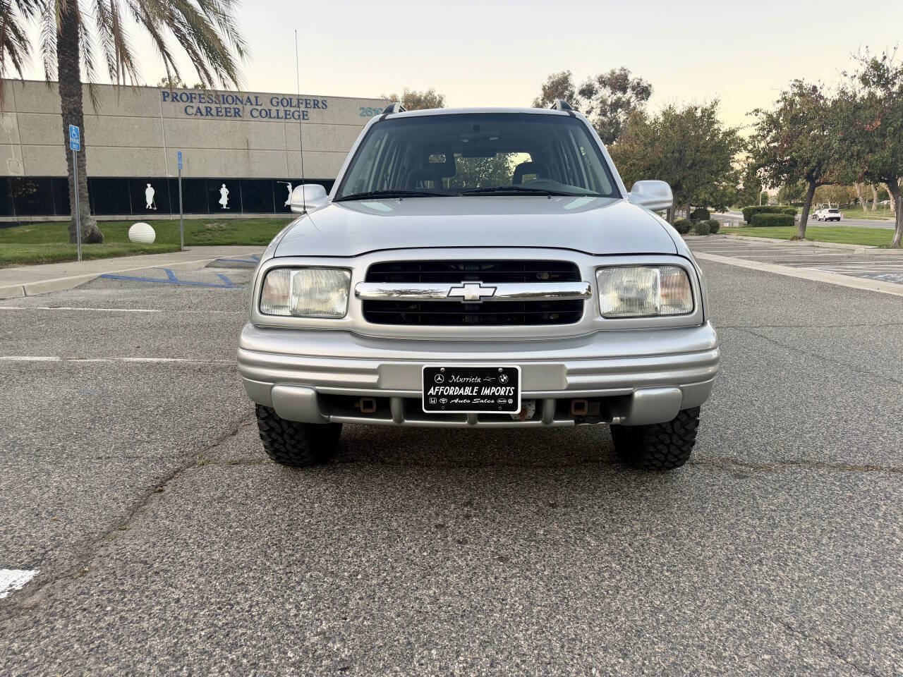 Used 2004 Chevrolet Tracker 4WD LT image 5