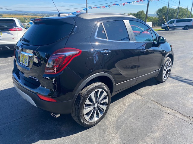 Used 2022 Buick Encore AWD Preferred image 8