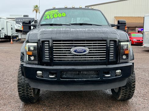 Used 2010 Ford F450 Harley-Davidson image 3