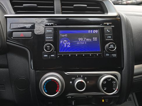 Used 2015 Honda Fit LX image 9