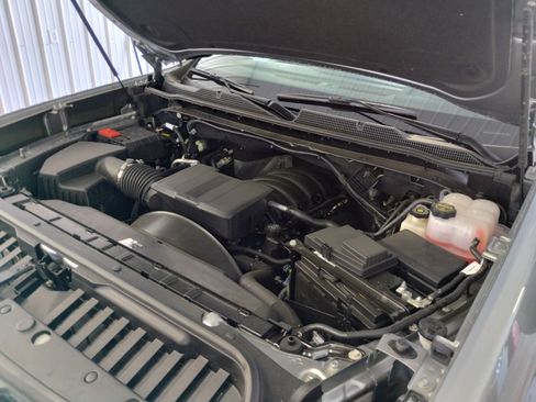 Used 2024 Chevrolet Silverado 2500 LT image 22