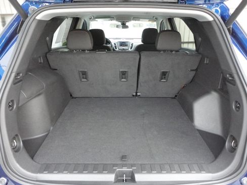 Used 2022 Chevrolet Equinox LT image 20