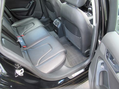 Used 2016 Audi A4 2.0T Premium quattro Sedan AWD/4WD image 17