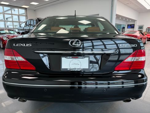 Used 2004 Lexus LS 430 image 6