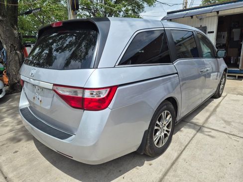 Used 2013 Honda Odyssey EX-L image 4