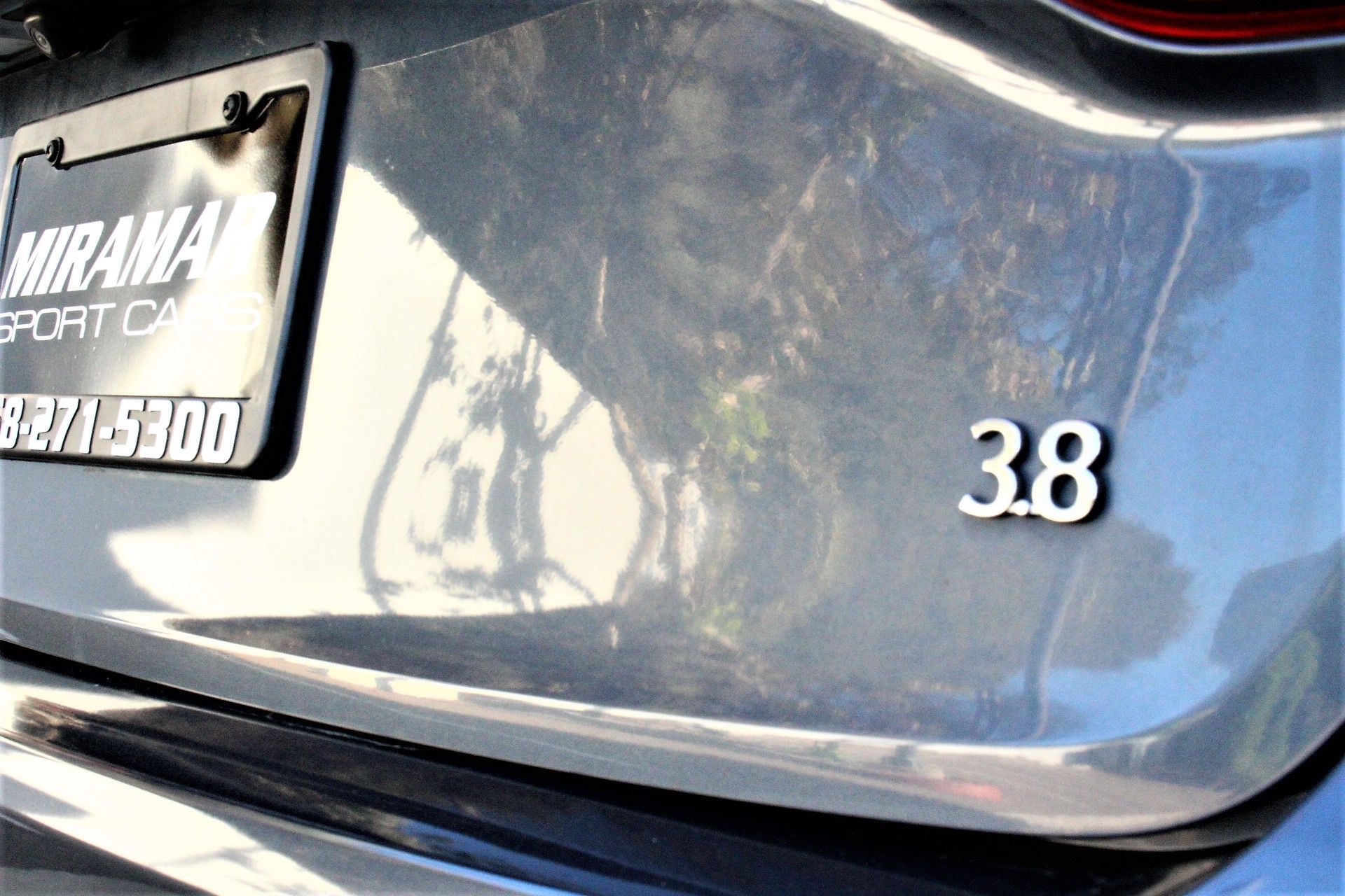 Used 2015 Hyundai Genesis 3.8 2 wheel drive image 8