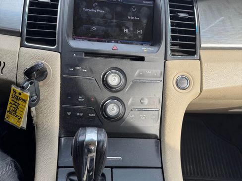 Used 2013 Ford Taurus SEL AWD/4WD image 13